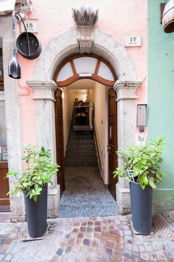 Residence Trieste Riva Zewnętrze zdjęcie